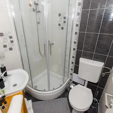 Aspalathos Old Town דירה